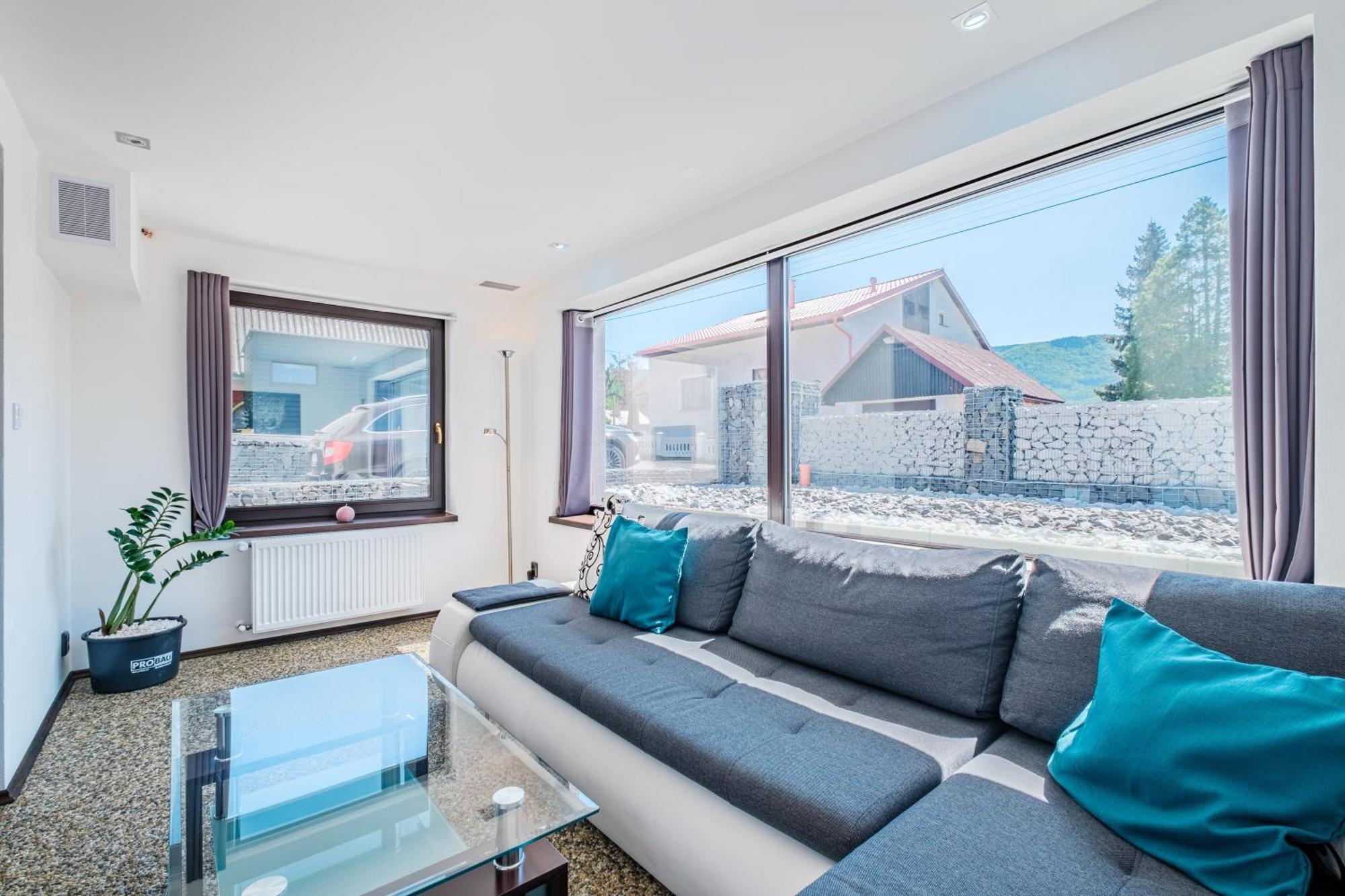 Apar7Man Jizerske Hory Apartment Хейнице Екстериор снимка