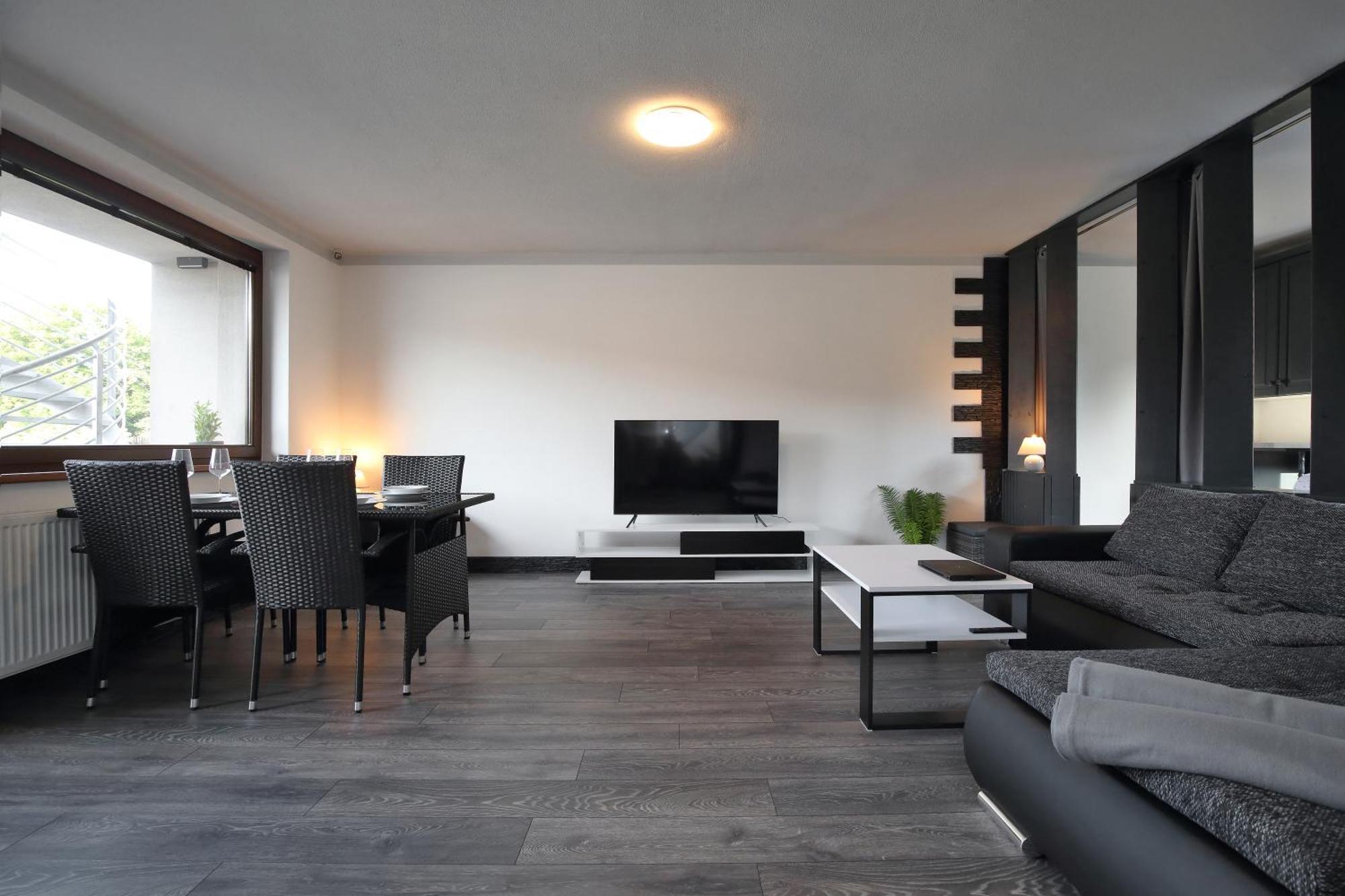 Apar7Man Jizerske Hory Apartment Хейнице Екстериор снимка